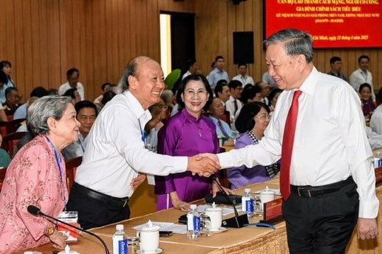 Tổng Bí thư Tô Lâm gặp mặt cán bộ lão thành cách mạng, người có công, gia đình chính sách miền Nam Tổng Bí thư Tô Lâm gặp mặt cán bộ lão thành cách mạng, người có công, gia đình chính sách miền Nam