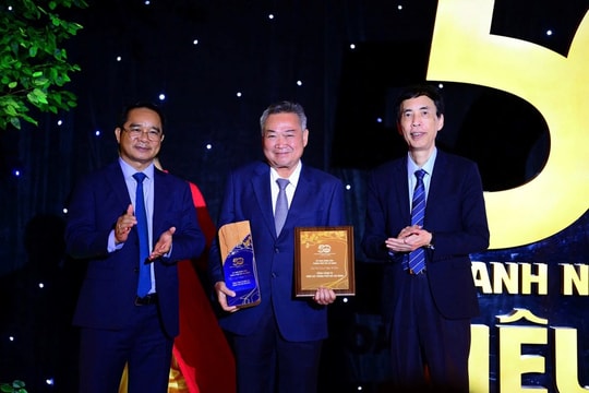 EVNHCMC - Thắp sáng tương lai số