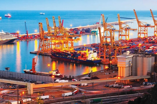 Việt Nam sau 50 năm Thống nhất: Hướng đến một nền kinh tế hòa bình, hòa nhân - Kinh tế hòa bình, lựa chọn chiến lược mang dấu ấn Việt Nam (Bài 1) Việt Nam sau 50 năm Thống nhất: Hướng đến một nền kinh tế hòa bình, hòa nhân - Kinh tế hòa bình, lựa chọn chiến lược mang dấu ấn Việt Nam (Bài 1)