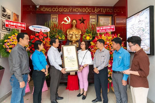 Tháng tư, thăm địa chỉ đỏ số 5 Châu Văn Liêm