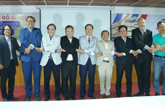 Ra mắt chi hội ngành gỗ xây dựng TP.HCM Ra mắt chi hội ngành gỗ xây dựng TP.HCM