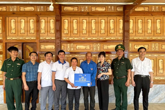 Từ tro tàn bão lũ, một mái ấm hồi sinh nơi rẻo cao Pá Chả Từ tro tàn bão lũ, một mái ấm hồi sinh nơi rẻo cao Pá Chả
