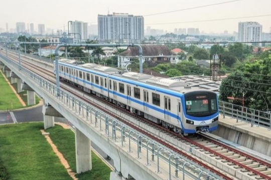 Bản tin sáng 6/5: Thủ tướng yêu cầu đẩy nhanh các dự án đường sắt trọng điểm