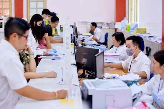 Bản tin chiều 8/5: TP.HCM quy định tiêu chuẩn cấp ủy viên xã, phường nhiệm kỳ 2025 - 2030