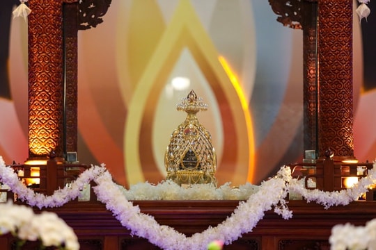 Lịch chiêm bái xá lợi Đức Phật tại Việt Nam sau Đại lễ Vesak 2025 Lịch chiêm bái xá lợi Đức Phật tại Việt Nam sau Đại lễ Vesak 2025