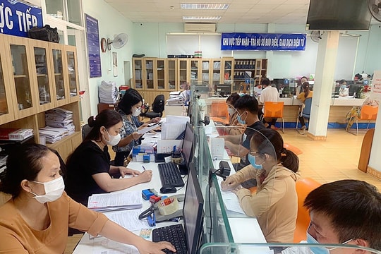 Người dân có thể tham gia BHXH, BHYT qua cổng dịch vụ công và ứng dụng ngân hàng Người dân có thể tham gia BHXH, BHYT qua cổng dịch vụ công và ứng dụng ngân hàng