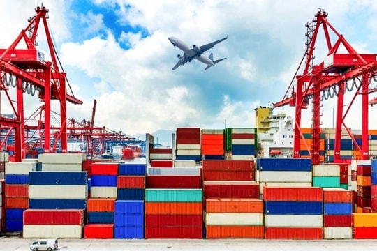 Nhập khẩu hàng công nghệ từ Mỹ tăng gấp đôi trong 4 tháng đầu năm Nhập khẩu hàng công nghệ từ Mỹ tăng gấp đôi trong 4 tháng đầu năm