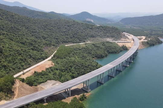 Đề xuất đầu tư PPP tuyến cao tốc Nha Trang - Đà Lạt quy mô 4 làn xe Đề xuất đầu tư PPP tuyến cao tốc Nha Trang - Đà Lạt quy mô 4 làn xe
