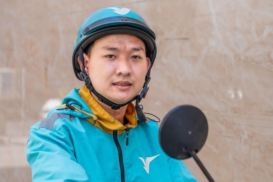 Tài xế Xanh SM Bike trúng ô tô VF 3: “Cứ làm việc có tâm, điều tốt đẹp sẽ đến”