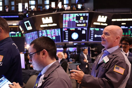 Chứng khoán Mỹ và giá dầu đồng loạt tăng sau thỏa thuận thương mại Mỹ - Trung Chứng khoán Mỹ và giá dầu đồng loạt tăng sau thỏa thuận thương mại Mỹ - Trung