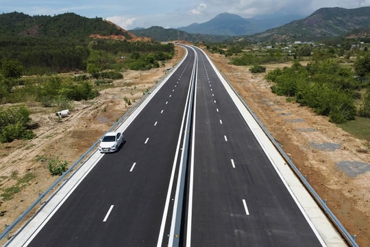 Đề xuất đầu tư cao tốc Nha Trang - Đà Lạt theo phương thức PPP nhằm giảm áp lực ngân sách nhà nước Đề xuất đầu tư cao tốc Nha Trang - Đà Lạt theo phương thức PPP nhằm giảm áp lực ngân sách nhà nước