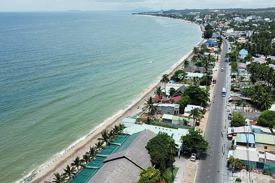 Bình Thuận đề xuất lấn 85 ha biển xây dựng tuyến đường ven trung tâm TP. Phan Thiết Bình Thuận đề xuất lấn 85 ha biển xây dựng tuyến đường ven trung tâm TP. Phan Thiết