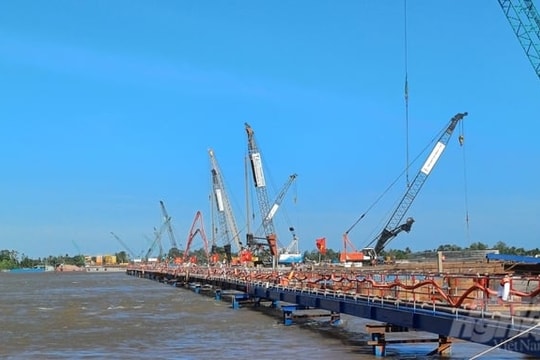 Công trường cầu Đại Ngãi 1 khẩn trương thi công, hướng tới mục tiêu thông xe kỹ thuật vào tháng 6/2028