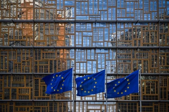 EU mở điều tra chống bán phá giá lốp xe từ Trung Quốc EU mở điều tra chống bán phá giá lốp xe từ Trung Quốc