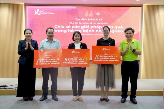 Quỹ Khởi sự từ tâm trao tặng 60 thẻ bảo hiểm y tế cho bệnh nhân có hoàn cảnh khó khăn Quỹ Khởi sự từ tâm trao tặng 60 thẻ bảo hiểm y tế cho bệnh nhân có hoàn cảnh khó khăn