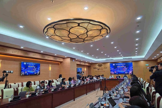 Ngân hàng sẽ siết chặt giao dịch điện tử với tài khoản doanh nghiệp chưa xác thực từ 1/7/2025 Ngân hàng sẽ siết chặt giao dịch điện tử với tài khoản doanh nghiệp chưa xác thực từ 1/7/2025