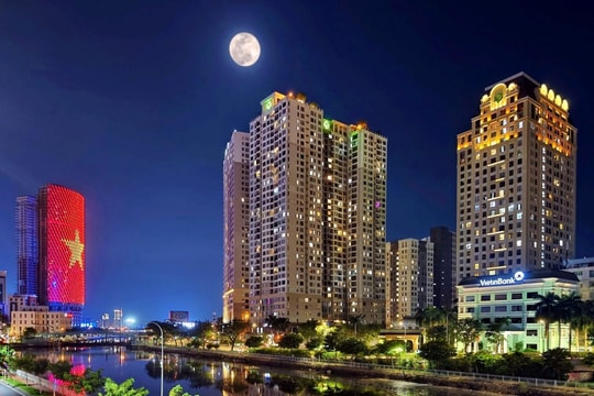 TP.HCM triển khai chiếu sáng mỹ thuật cầu Mống, Bảo tàng TP.HCM và Nhà thiếu nhi TP.HCM trong tháng 6 TP.HCM triển khai chiếu sáng mỹ thuật cầu Mống, Bảo tàng TP.HCM và Nhà thiếu nhi TP.HCM trong tháng 6