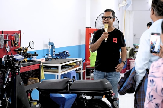 RenewGo vận hành trung tâm dịch vụ xe máy điện thông minh đầu tiên RenewGo vận hành trung tâm dịch vụ xe máy điện thông minh đầu tiên