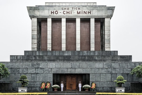 Tạm dừng tổ chức lễ viếng lăng Chủ tịch Hồ Chí Minh từ ngày 2/6 - 31/7/2025