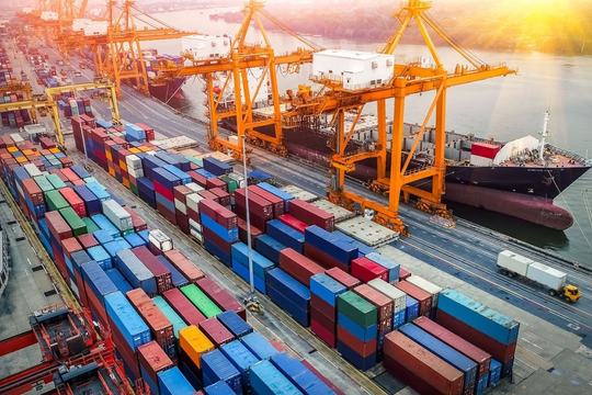 Bình Dương tăng tốc phát triển kinh tế, kim ngạch xuất khẩu đạt 14,8 tỷ USD trong 5 tháng đầu năm Bình Dương tăng tốc phát triển kinh tế, kim ngạch xuất khẩu đạt 14,8 tỷ USD trong 5 tháng đầu năm