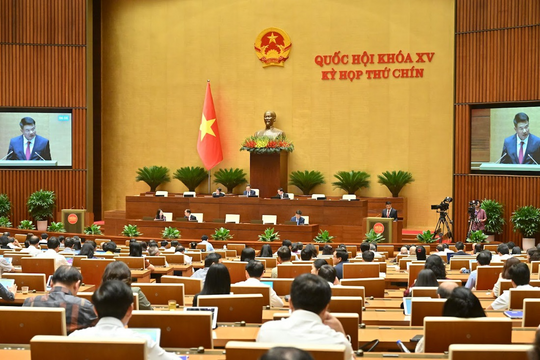 Bản tin trưa 3/6: Ủy ban Thường vụ Quốc hội khai mạc phiên họp thứ 46, thảo luận 38 nội dung quan trọng Bản tin trưa 3/6: Ủy ban Thường vụ Quốc hội khai mạc phiên họp thứ 46, thảo luận 38 nội dung quan trọng