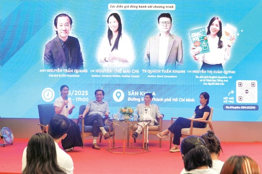 Doanh nhân và cuốn sách đầu tay: Không đơn độc trên con đường tri thức Doanh nhân và cuốn sách đầu tay: Không đơn độc trên con đường tri thức