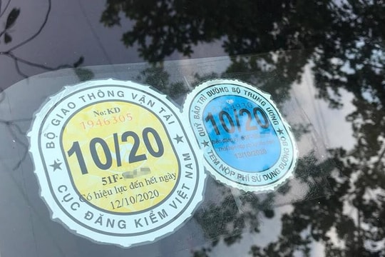 Đề xuất bãi bỏ tem thu phí đường bộ trên ô tô