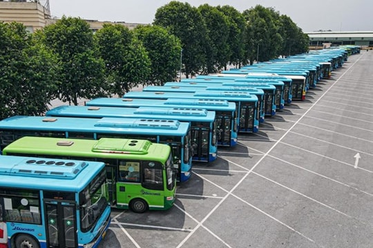 TP.HCM triển khai chương trình chấm điểm tài xế, tiếp viên xe buýt nhằm nâng cao chất lượng phục vụ TP.HCM triển khai chương trình chấm điểm tài xế, tiếp viên xe buýt nhằm nâng cao chất lượng phục vụ