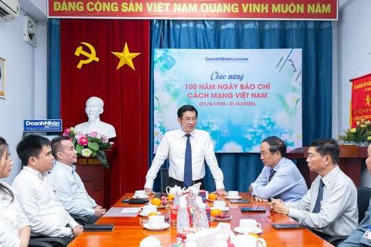 Lãnh đạo TP.HCM thăm và chúc mừng Tạp chí Doanh Nhân Sài Gòn nhân kỷ niệm Ngày Báo chí Cách mạng Việt Nam
