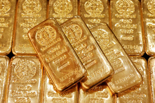 Giá vàng giằng co quanh mốc 3.400 USD/oz, nhà đầu tư thận trọng trước thềm cuộc họp của Fed