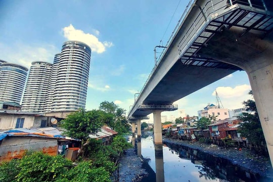 TP.HCM phê duyệt đề án di dời 39.600 căn nhà ven kênh, rạch tại 15 quận, huyện và TP. Thủ Đức