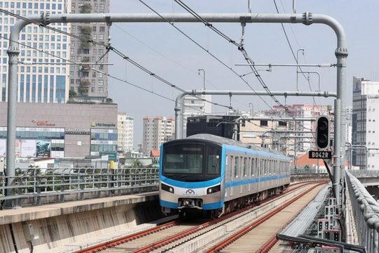 Tuyến Metro Số 1 chính thức vận hành hệ thống bán vé tự động từ ngày 1/7 Tuyến Metro Số 1 chính thức vận hành hệ thống bán vé tự động từ ngày 1/7