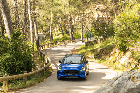Suzuki ra mắt mẫu xe New Swift 2025 với thiết kế mới và công nghệ tiên tiến Suzuki ra mắt mẫu xe New Swift 2025 với thiết kế mới và công nghệ tiên tiến
