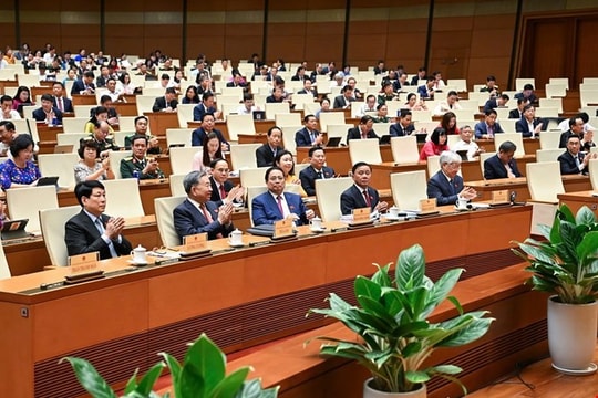 Quốc hội thúc đẩy cải cách thể chế, phát triển kinh tế số và khu vực tư nhân Quốc hội thúc đẩy cải cách thể chế, phát triển kinh tế số và khu vực tư nhân