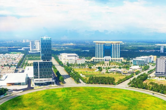 Thành phố lớn hơn, giấc mơ cao hơn