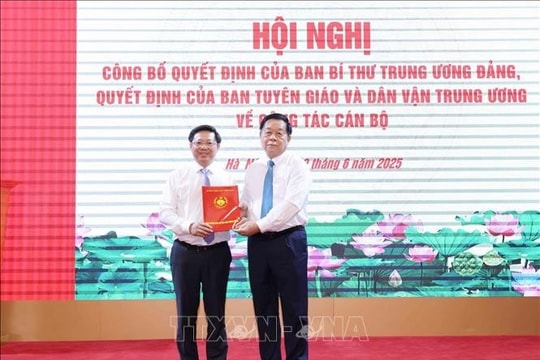 Ông Trần Thanh Lâm được bổ nhiệm giữ chức Phó Trưởng Ban Tuyên giáo và Dân vận Trung ương Ông Trần Thanh Lâm được bổ nhiệm giữ chức Phó Trưởng Ban Tuyên giáo và Dân vận Trung ương