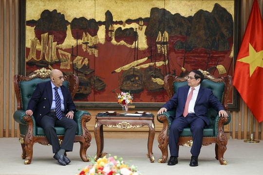 Thủ tướng Phạm Minh Chính làm việc với lãnh đạo Tập đoàn Makara Capital