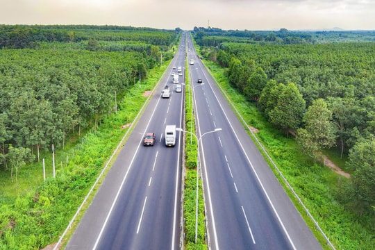 Triển khai đường tạm 200m kết nối cầu Nhơn Trạch với cao tốc TP.HCM - Long Thành từ ngày 19/8 Triển khai đường tạm 200m kết nối cầu Nhơn Trạch với cao tốc TP.HCM - Long Thành từ ngày 19/8