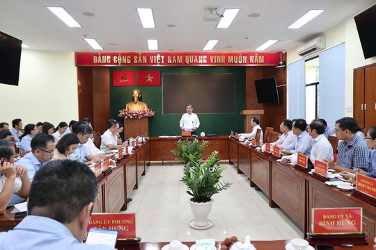 Phó Bí thư Thành ủy TP.HCM Nguyễn Phước Lộc làm việc với Đảng ủy 17 phường, xã về công tác chuẩn bị Đại hội Đảng bộ