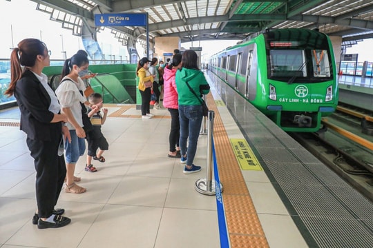 Hà Nội dự chi hơn 30 tỷ đồng tăng cường phòng cháy chữa cháy cho tuyến metro Cát Linh - Hà Đông Hà Nội dự chi hơn 30 tỷ đồng tăng cường phòng cháy chữa cháy cho tuyến metro Cát Linh - Hà Đông