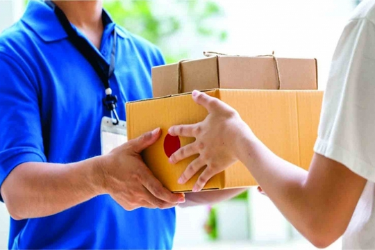Triển khai thu thuế VAT tự động đối với hàng hóa nhập khẩu chuyển phát nhanh dưới 1 triệu đồng từ ngày 1/8 Triển khai thu thuế VAT tự động đối với hàng hóa nhập khẩu chuyển phát nhanh dưới 1 triệu đồng từ ngày 1/8