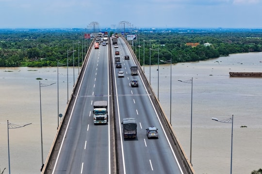 Tạm đóng một phần cao tốc TP.HCM - Long Thành trong 1 tháng để sửa chữa cơ sở hạ tầng Tạm đóng một phần cao tốc TP.HCM - Long Thành trong 1 tháng để sửa chữa cơ sở hạ tầng