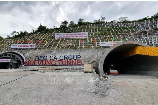 Phê duyệt đầu tư 3 hầm đường bộ trên cao tốc Bắc - Nam trong tháng 7 Phê duyệt đầu tư 3 hầm đường bộ trên cao tốc Bắc - Nam trong tháng 7