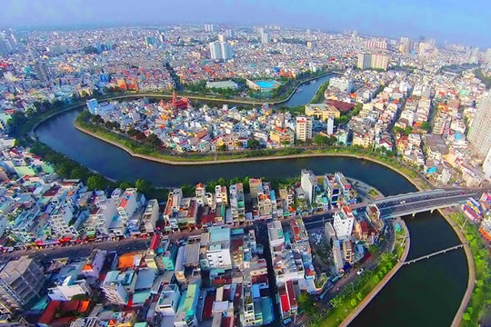Gần 40.000 căn nhà trên và ven kênh rạch tại TP.HCM sẽ được di dời trước năm 2030 Gần 40.000 căn nhà trên và ven kênh rạch tại TP.HCM sẽ được di dời trước năm 2030