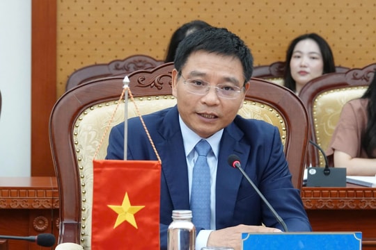 Bộ Tài chính đối thoại thúc đẩy nâng hạng thị trường chứng khoán Bộ Tài chính đối thoại thúc đẩy nâng hạng thị trường chứng khoán