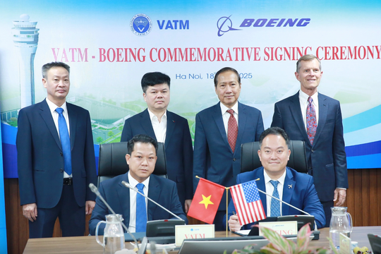 Bản tin chiều 18/7: Boeing hợp tác với Việt Nam nâng cao năng lực quản lý không lưu; TP.HCM sẽ phủ biển báo phát sáng khắp các tuyến đường Bản tin chiều 18/7: Boeing hợp tác với Việt Nam nâng cao năng lực quản lý không lưu; TP.HCM sẽ phủ biển báo phát sáng khắp các tuyến đường