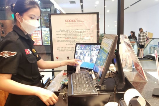 Hơn 13.000 hộ kinh doanh tại TP.HCM đã sử dụng hóa đơn điện tử từ máy tính tiền Hơn 13.000 hộ kinh doanh tại TP.HCM đã sử dụng hóa đơn điện tử từ máy tính tiền