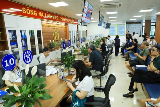 Hà Nội đặt mục tiêu 60% thủ tục hành chính được thực hiện trực tuyến tại cấp xã, phường Hà Nội đặt mục tiêu 60% thủ tục hành chính được thực hiện trực tuyến tại cấp xã, phường