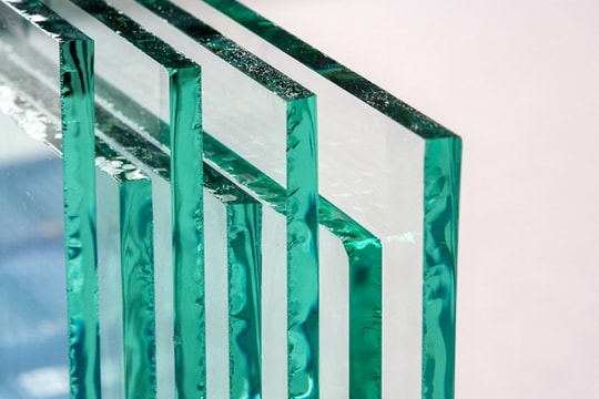 Điều tra chống bán phá giá kính nổi không màu từ Indonesia và Malaysia