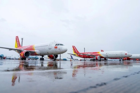 Bản tin sáng 22/7: Nhiều sân bay dừng khai thác do bão số 3; TP.HCM cấm nhiều loại xe lưu thông trên đường Lê Thánh Tôn từ cuối tuần này